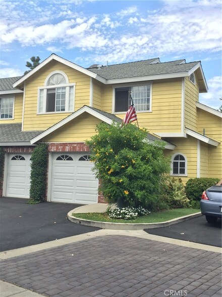 2063 Tustin Ave Unit A, Costa Mesa, CA 92627