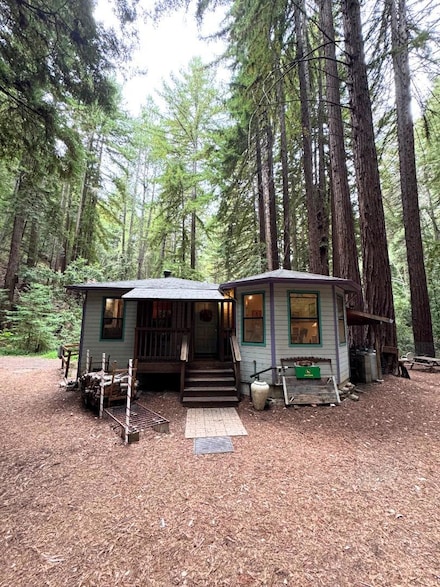 700 Laurel View Rd, Los Gatos, CA 95033