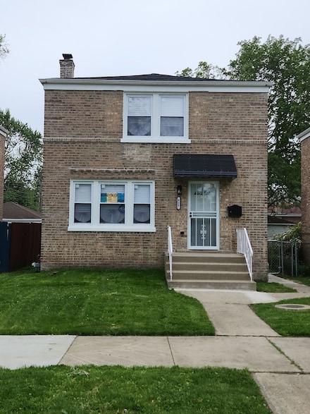 939 W 123rd St, Calumet Park, IL 60827