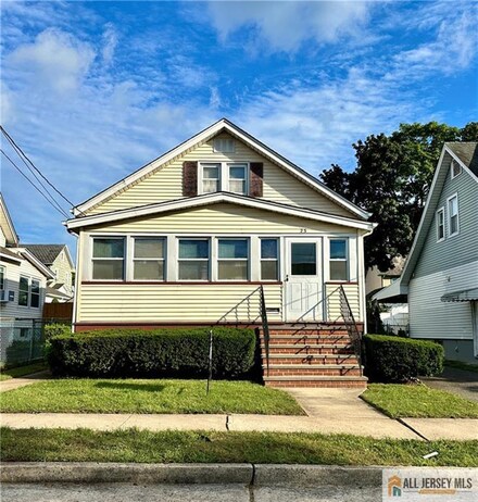 23 Cedar Ave, North Brunswick, NJ 08902