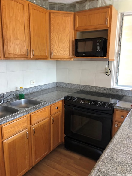 68-36 Apuhihi St Unit L, Waialua, HI 96791