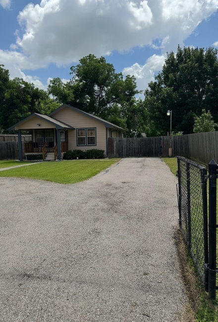 3914 Kashmere St, Houston, TX 77026