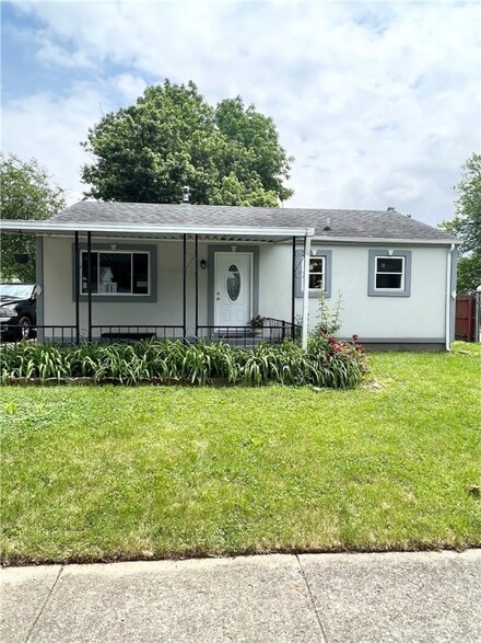 1592 Seabrook Rd, Dayton, OH 45432