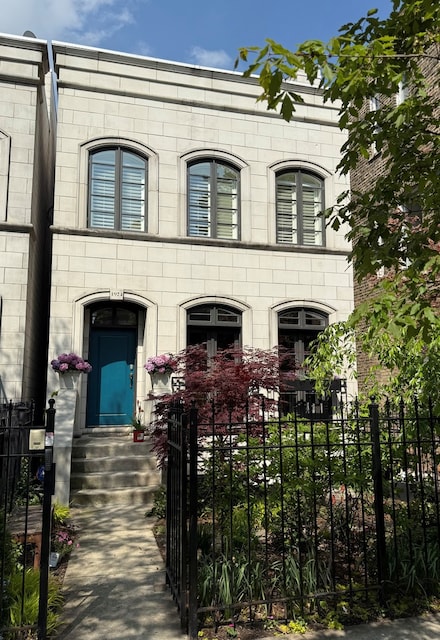 1924 N Wolcott Ave, Chicago, IL 60622
