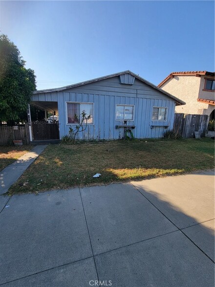 8239 Rosemead Blvd, Pico Rivera, CA 90660