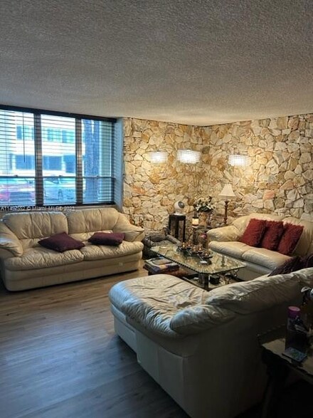 6831 SW 147th Ave Unit 1H1, Miami, FL 33193