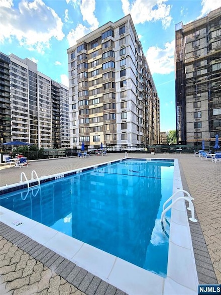 326 Prospect Ave Unit 5H, Hackensack, NJ 07601