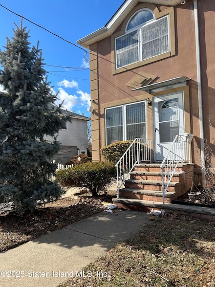 71 Winham Ave, Staten Island, NY 10306