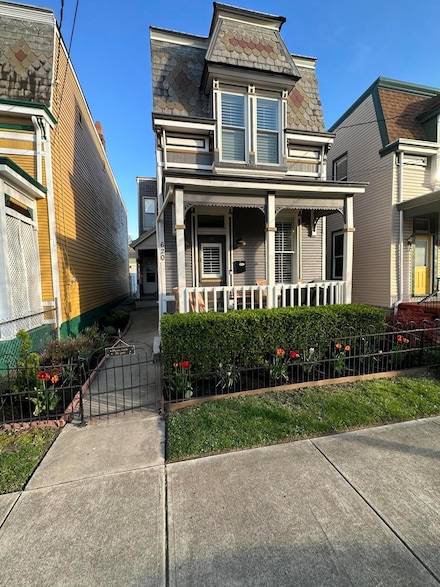 620 E 9th St, Newport, KY 41071
