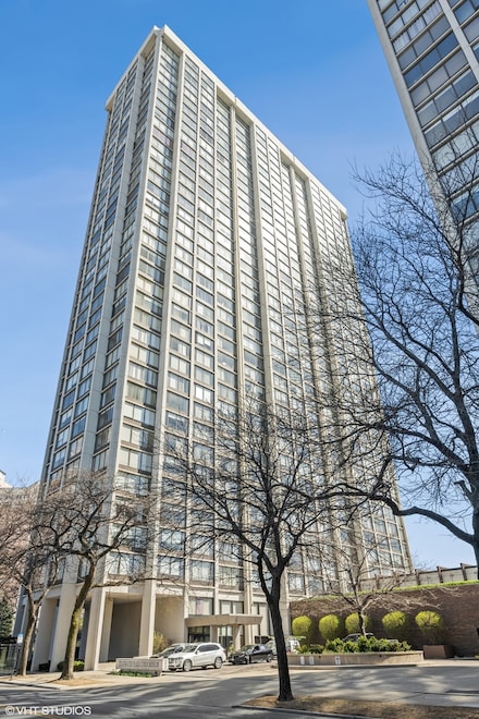 5455 N Sheridan Rd Unit 1006, Chicago, IL 60640