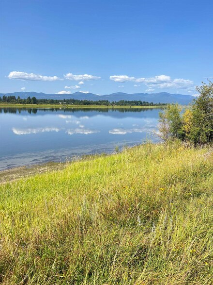 400 Snowberry Ln, Newport, WA 99156