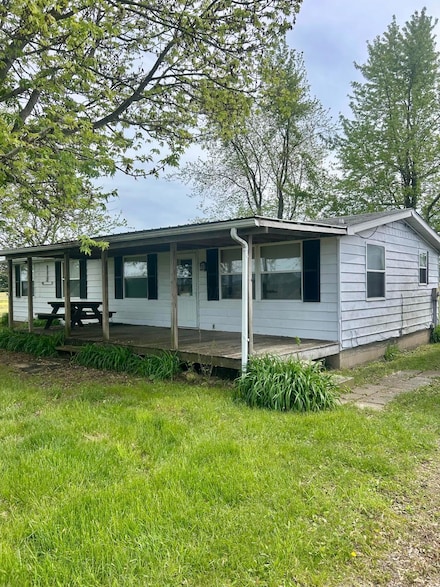 3617 Waugh Rd, Frankfort, OH 45628