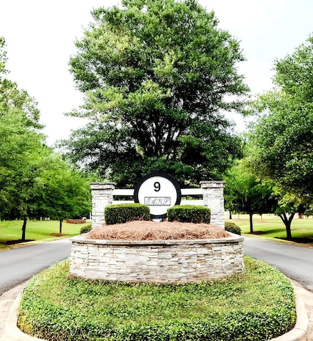 2611 Old Ivy Ln, Albany, GA 31721