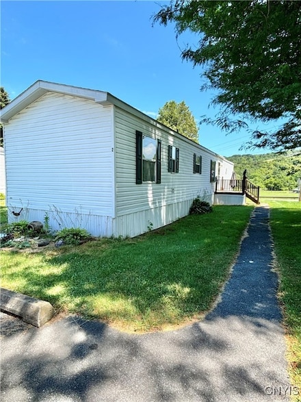 5969 Middle Rd, Munnsville, NY 13409