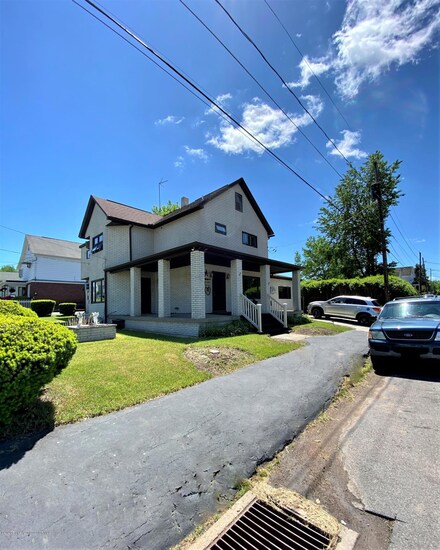 28 Green St, Carbondale, PA 18407
