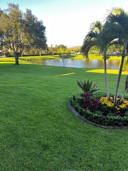 8 Fanshaw A Unit 8, Boca Raton, FL 33434