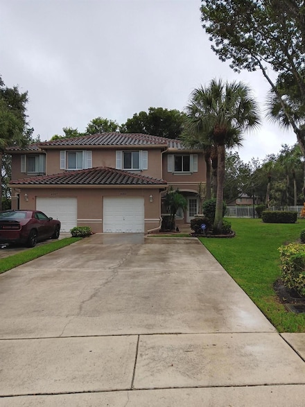 4983 Pinemore Ln, Lake Worth, FL 33463