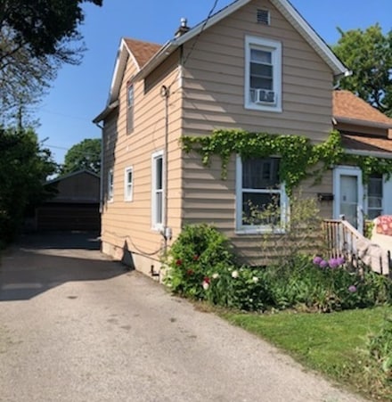 1416 Hamilton Ct, Waukegan, IL 60085