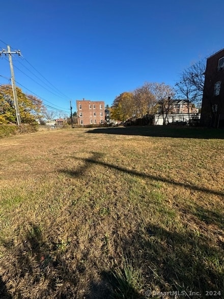 195 Oak St, New Britain, CT 06051