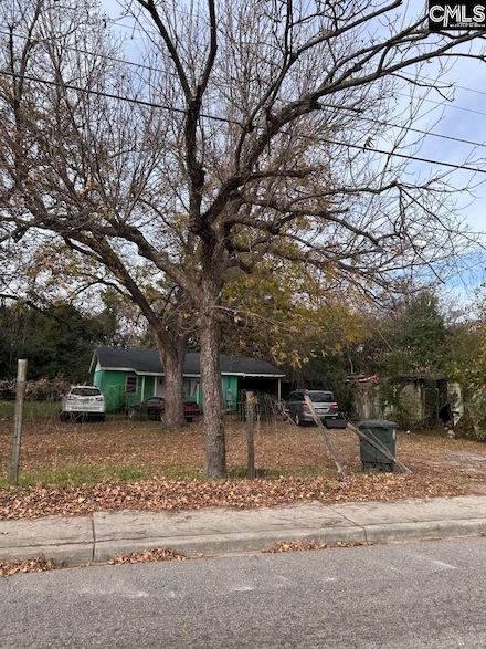 360 Moore St, Lake City, SC 29560