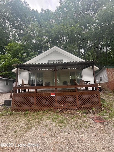 1009 Wilderness Rd, Mammoth Cave, KY 42259