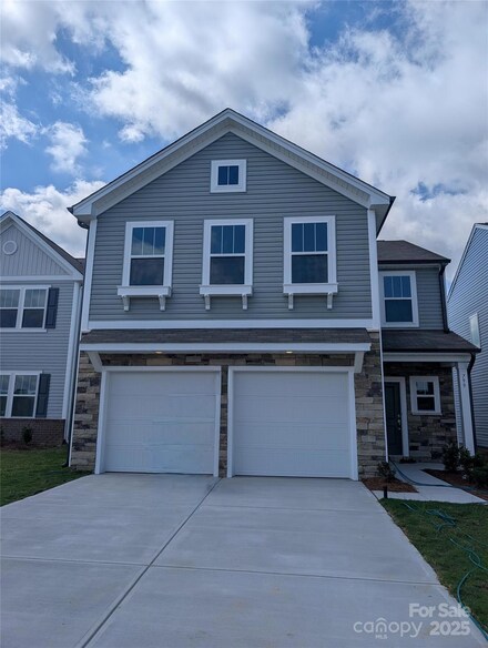 799 Gondola Ct, Salisbury, NC 28209