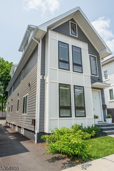 12 Washington St Unit 1, Montclair, NJ 07042