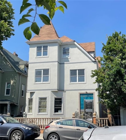 473 77th St, Brooklyn, NY 11209