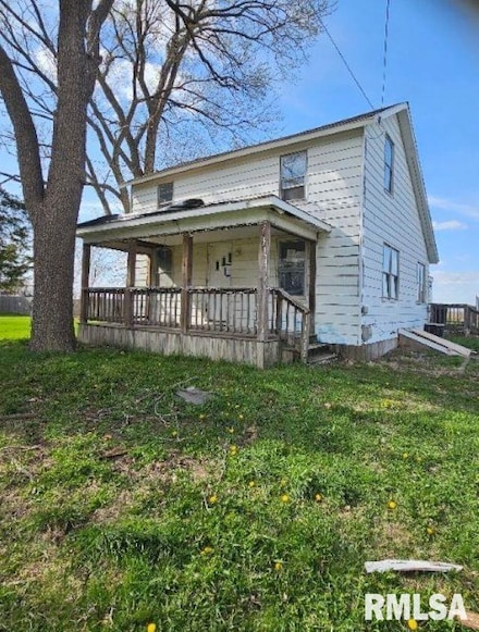 224 E State St, Washburn, IL 61570