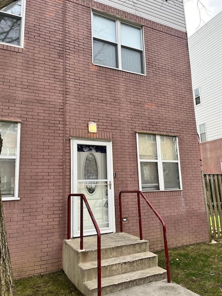 233 Sunset Blvd, Bronx, NY 10473