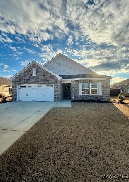 217 Kohn Dr, Millbrook, AL 36054