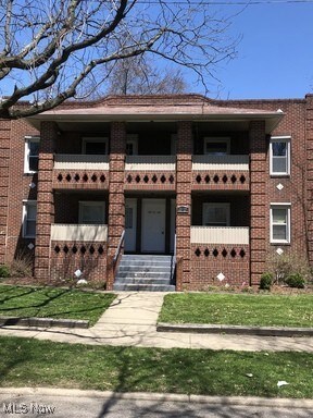 122 Grand Ave, Akron, OH 44302