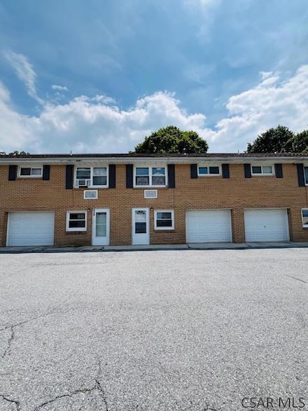 922 Alwine St, Johnstown, PA 15904
