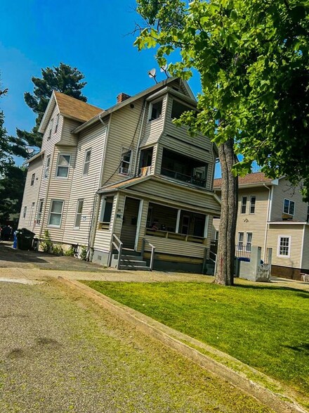 56 Jefferson Ave Unit 58, Springfield, MA 01107