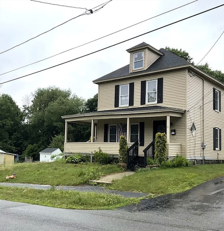 52 Belmont Ave, Winchendon, MA 01475