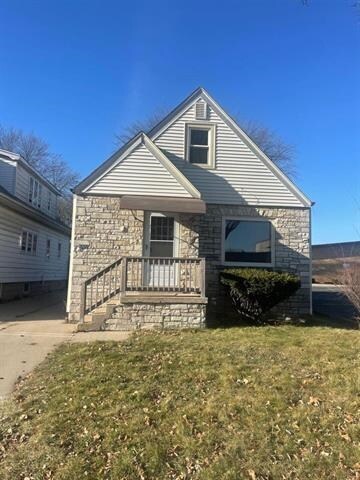3063 N 58th St, Milwaukee, WI 53210
