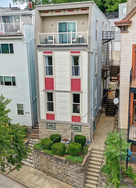 610 Klotter Ave, Cincinnati, OH 45214