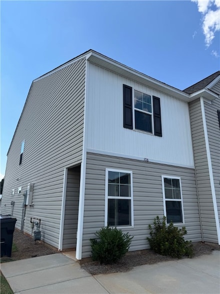 108 Adger Rd, Anderson, SC 29625