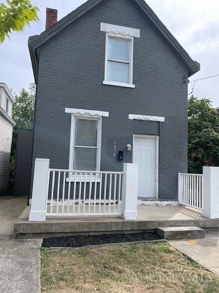 1018 Winfield Ave, Cincinnati, OH 45205