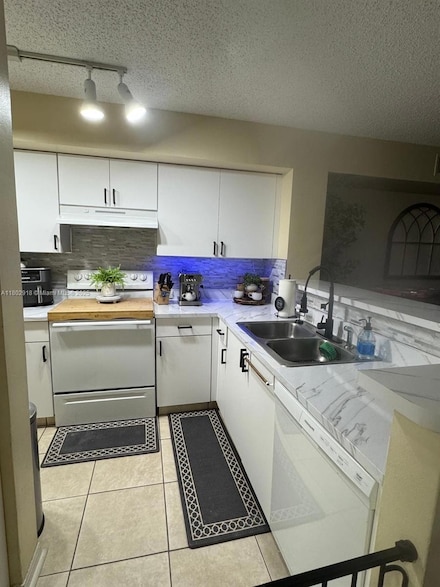 11155 SW 5th Place Unit 104, Pembroke Pines, FL 33025
