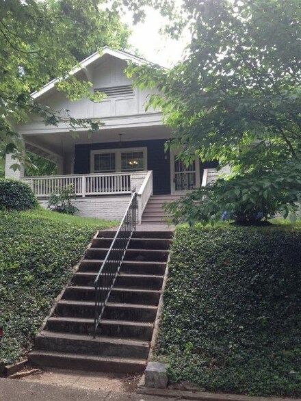735 Leconte Dr, Knoxville, TN 37915