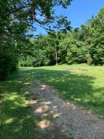 6004 Big Run Rd, Georgetown, OH 45121