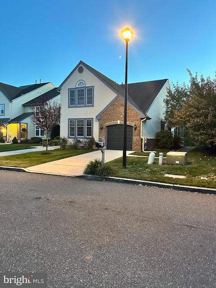 32 Hilltop Ln, Medford, NJ 08055