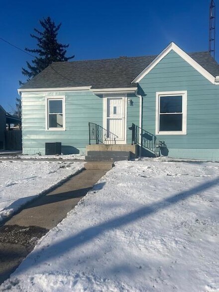 330 Powhattan St, Marion, OH 43302