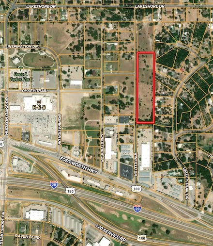 106A Winfield Dr, Hudson Oaks, TX 76087