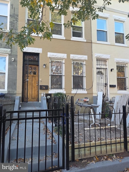 74 O St NW, Washington, DC 20001