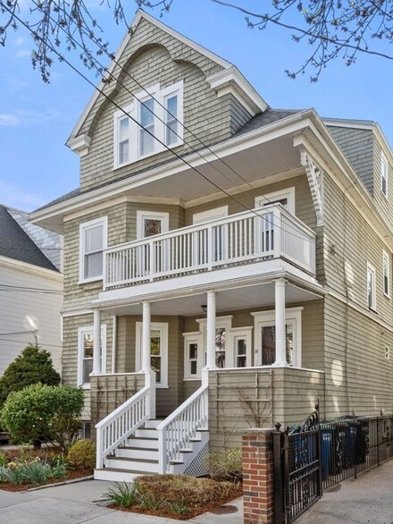 74 Josephine Ave Unit A, Somerville, MA 02144