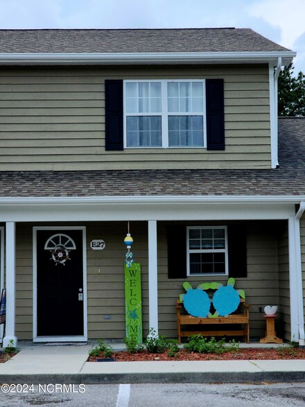 601 Pelletier Loop Rd Unit E27, Peletier, NC 28584