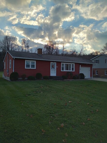 23773 State Highway 285, Cochranton, PA 16314