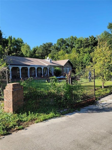 435 Johnson Ferry Rd NW, Atlanta, GA 30328